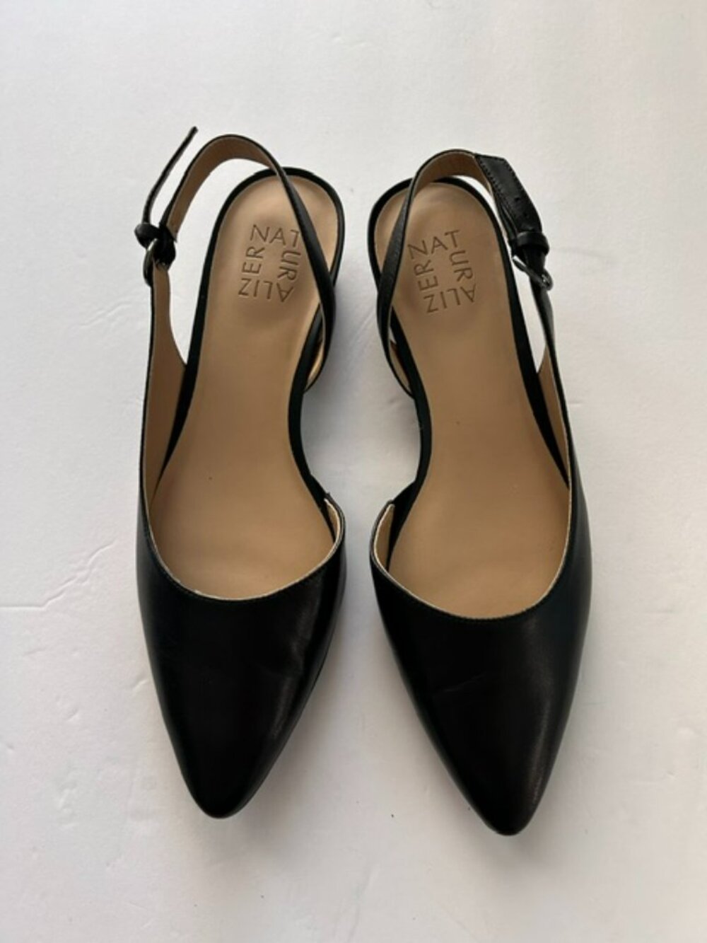 NWT Naturalizer Banks Slingback Black Leather Pumps, Size 8W
